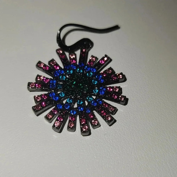 Starburst Drop Earrings - Picture 4 of 4